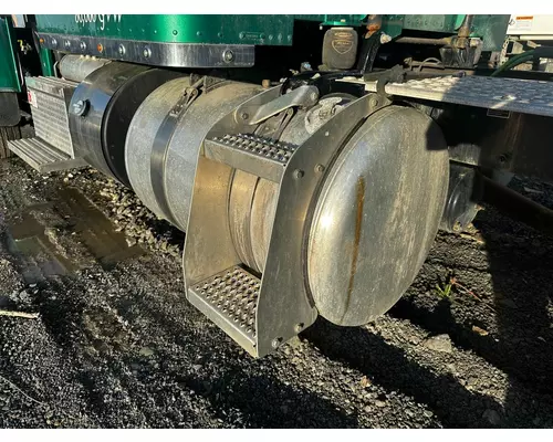 Fuel Tank PETERBILT 389 Dutchers Inc   Heavy Truck Div  Ny