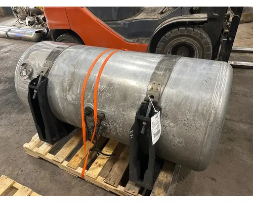 Fuel Tank PETERBILT 389 Dutchers Inc   Heavy Truck Div  Ny