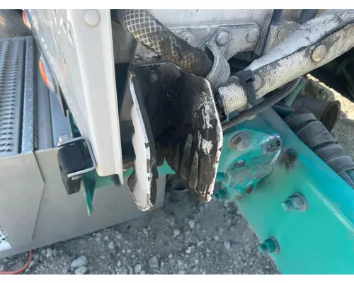 Peterbilt 389 Hood Rest