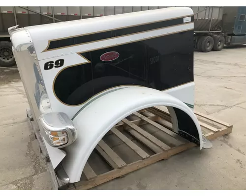 Peterbilt 389 Hood