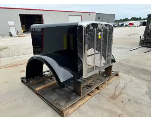 Peterbilt 389 Hood