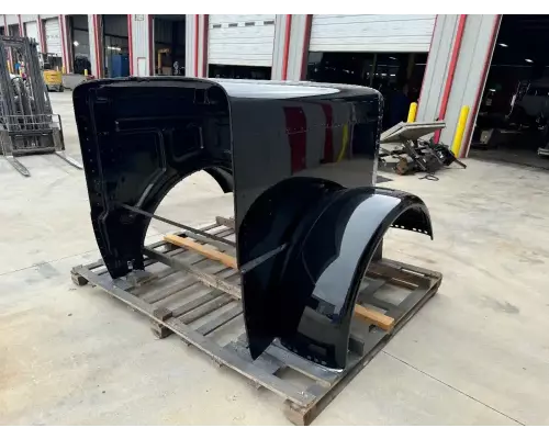 Peterbilt 389 Hood