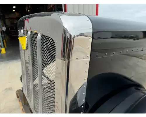 Peterbilt 389 Hood