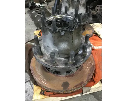 Peterbilt 389 Hub