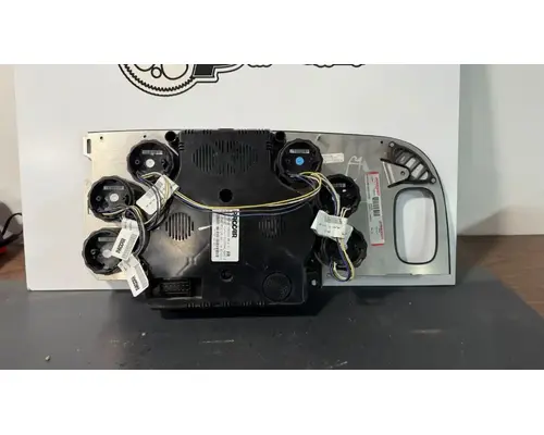 Peterbilt 389 Instrument Cluster