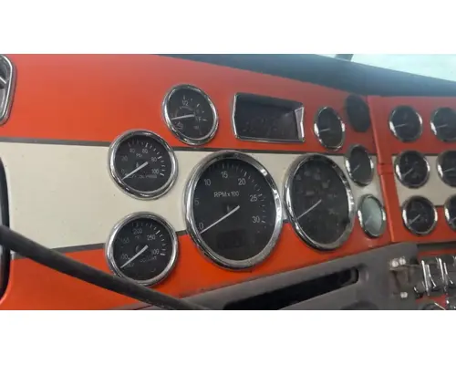 Peterbilt 389 Instrument Cluster