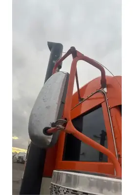 Peterbilt 389 Mirror (Interior)