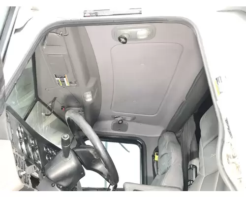 Peterbilt 389 Parts Unit