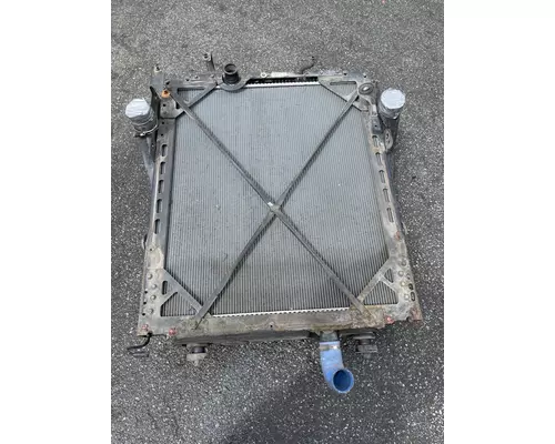 Radiator PETERBILT 389 Payless Truck Parts