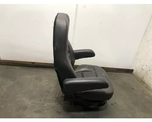 Peterbilt 389 Seat (Air Ride Seat)