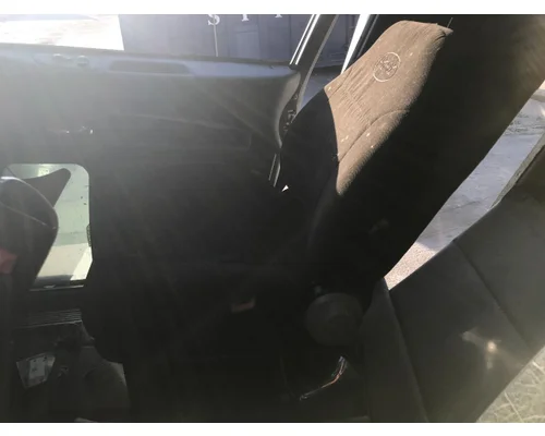 Seat, Front Peterbilt 389 Vander Haags Inc DM