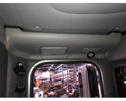 Peterbilt 389 Sleeper Cabinets