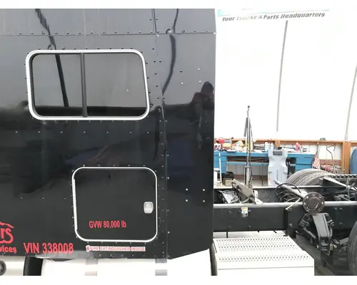 Peterbilt 389 Sleeper Fairing