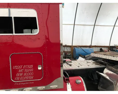 Peterbilt 389 Sleeper Fairing