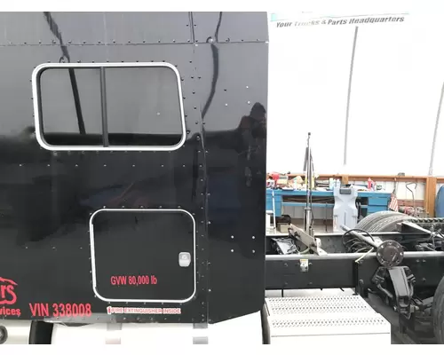Peterbilt 389 Sleeper Fairing