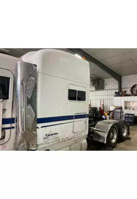 Peterbilt 389 Sleeper