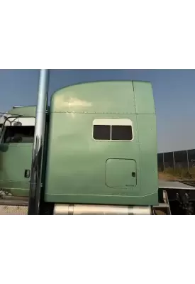 Peterbilt 389 Sleeper
