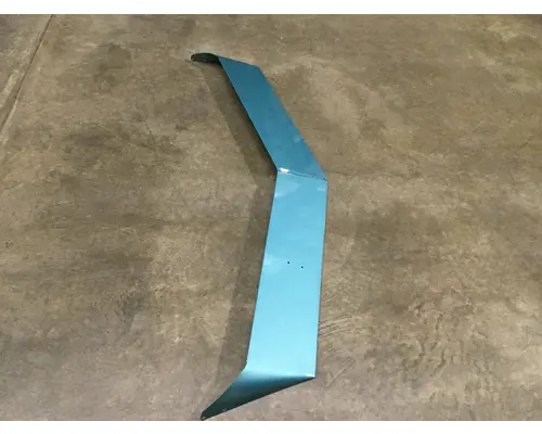 Peterbilt 389 Sun Visor (Exterior)