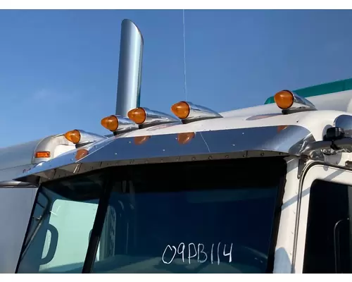 Peterbilt 389 Sun Visor (Exterior)