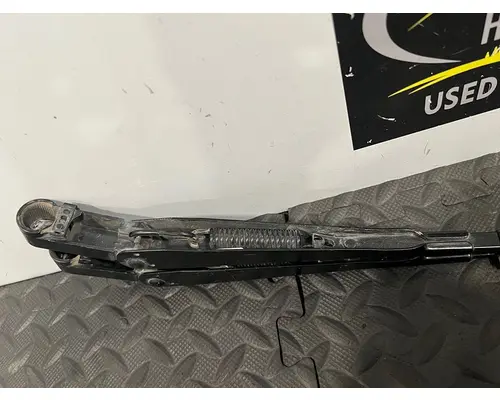 Windshield Wiper Arm PETERBILT 520 High Mountain Horsepower