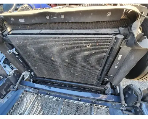Peterbilt 536 Air Conditioner Condenser