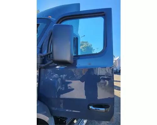 Peterbilt 536 Door Assembly, Front