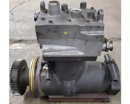 Air Compressor PETERBILT 567 High Mountain Horsepower