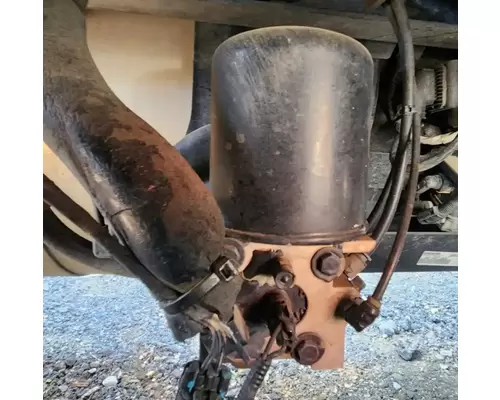 Peterbilt 567 Air Drier