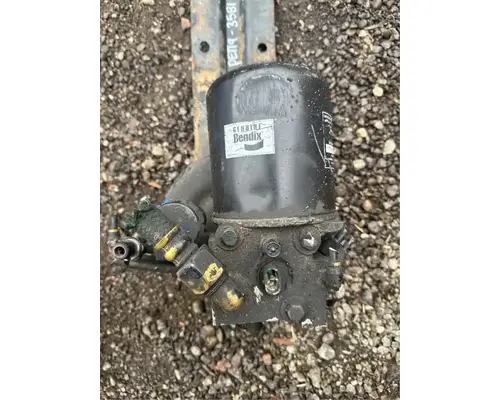 Peterbilt 567 Air Drier