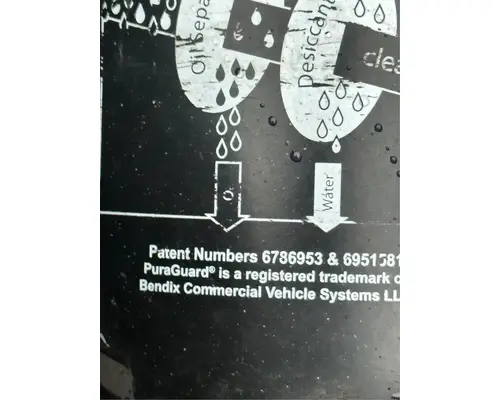 Peterbilt 567 Air Drier