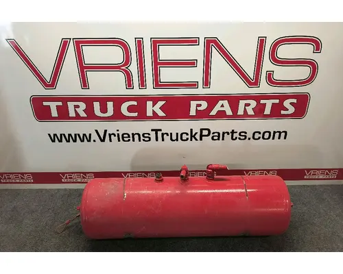 Air Tank PETERBILT 567 Vriens Truck Parts