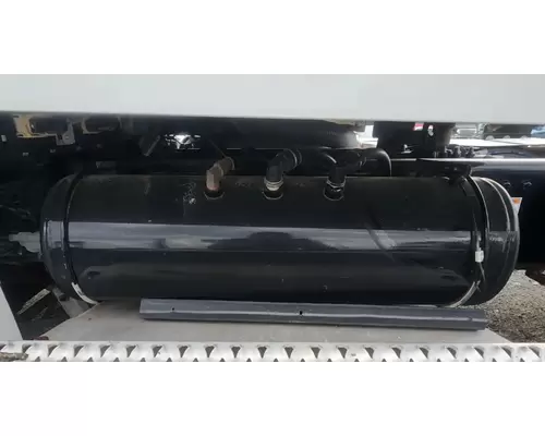 Peterbilt 567 Air Tank