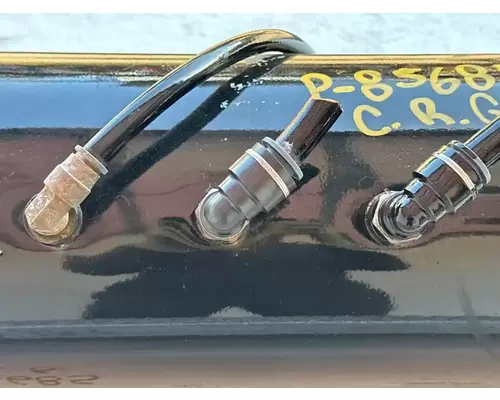Peterbilt 567 Air Tank