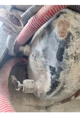 Peterbilt 567 Air Tank
