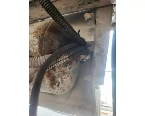 Peterbilt 567 Air Tank
