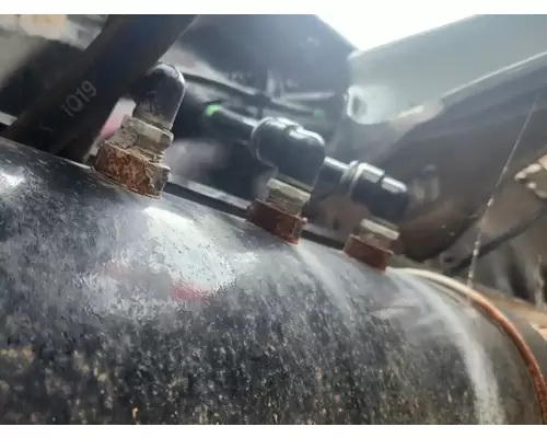 Peterbilt 567 Air Tank