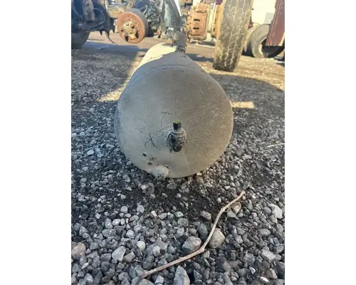 Peterbilt 567 Air Tank