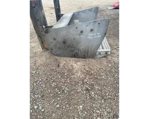Peterbilt 567 Battery Box