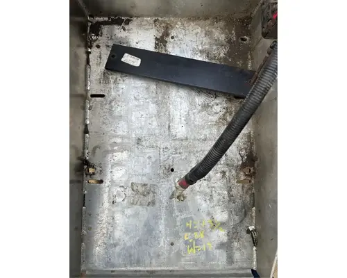 Peterbilt 567 Battery Box