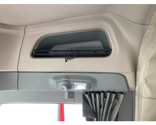 Peterbilt 567 Body, Misc. Parts