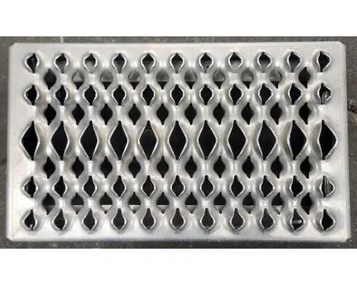 Body Parts, Misc. PETERBILT 567 High Mountain Horsepower