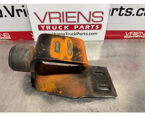 Brackets, Misc. PETERBILT 567 Vriens Truck Parts