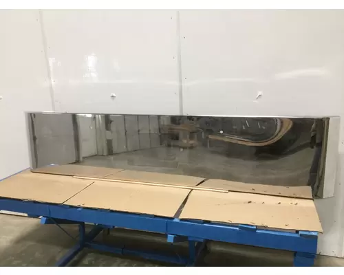Peterbilt 567 Bumper Assembly, Front