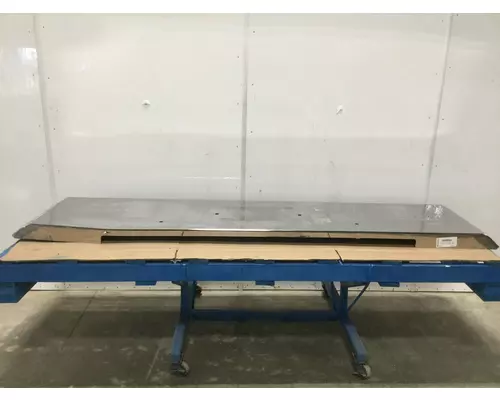Peterbilt 567 Bumper Assembly, Front