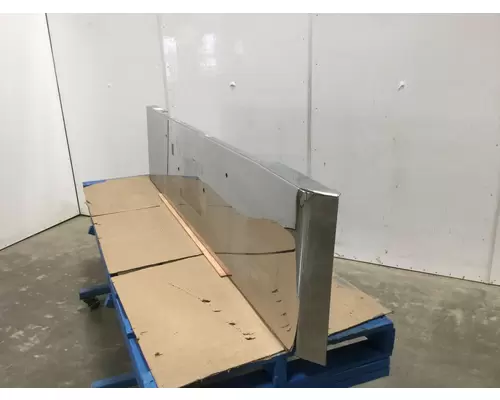 Peterbilt 567 Bumper Assembly, Front