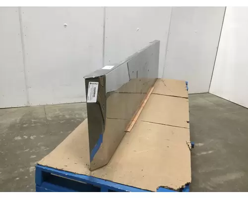 Peterbilt 567 Bumper Assembly, Front