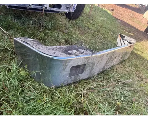 Peterbilt 567 Bumper Assembly, Front