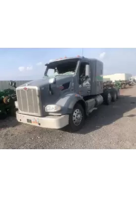 Peterbilt 567 Cab