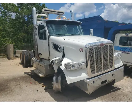 Complete Vehicle PETERBILT 567 West Side Truck Parts