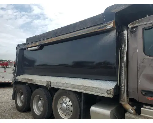 Complete Vehicle PETERBILT 567 West Side Truck Parts